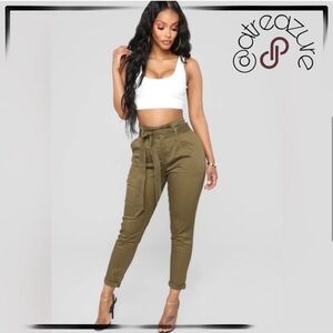 🈹 FashionNova High Waisted High Rise Pants